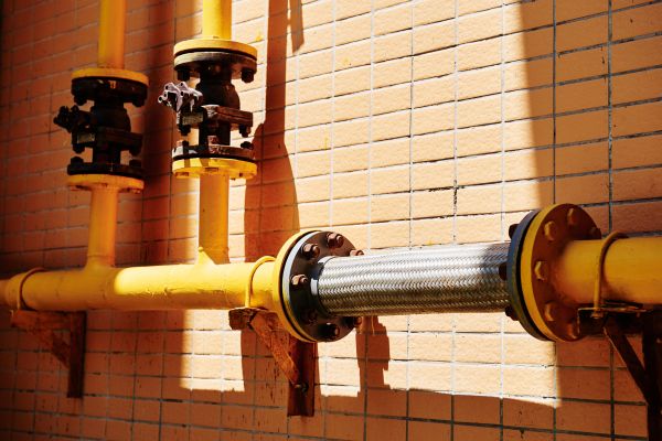Natural Gas Line Service in Ventura